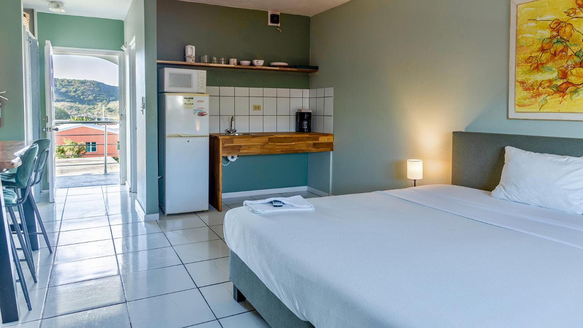 Talk Of The Town Inn & Suites - St Eustatius Oranjestad  Ngoại thất bức ảnh